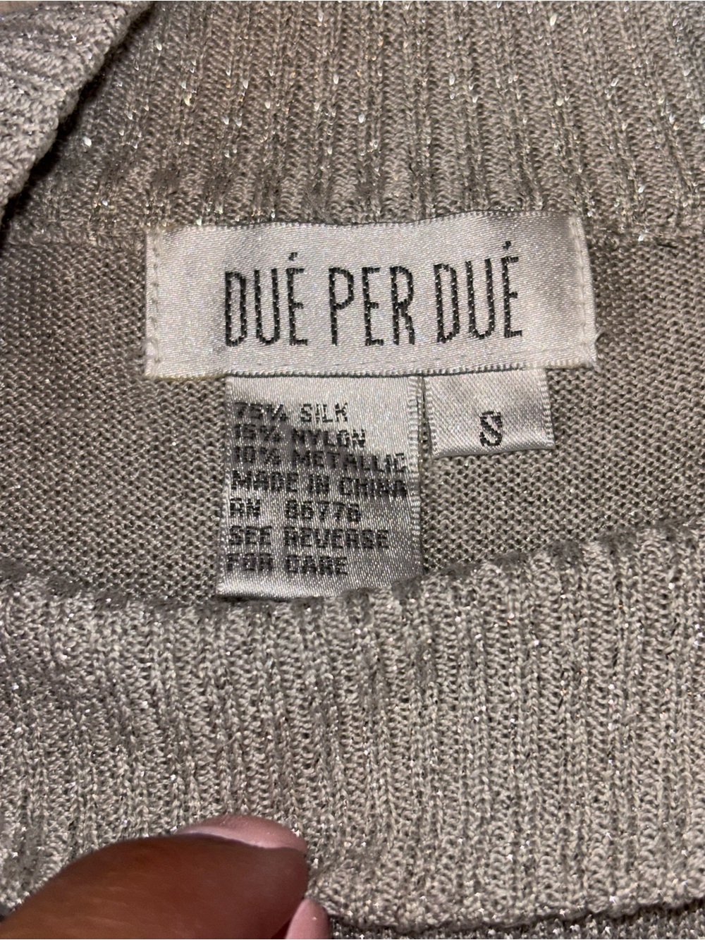 Vintage 90s Due Per Due Silk Blend Silver Metallic Knit Mock Neck Top Small Y2K